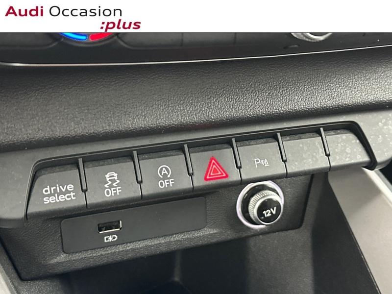 Voitures occasions Audi A1 Sportback Design luxe Paris