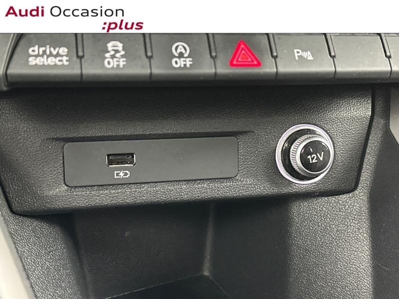 Voitures occasions Audi A1 Sportback Design luxe Paris