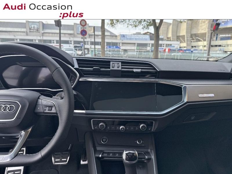 Voitures occasions Audi Q3 Sportback S line Paris