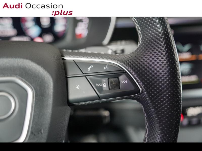 Voitures occasions Audi Q3 S line Paris