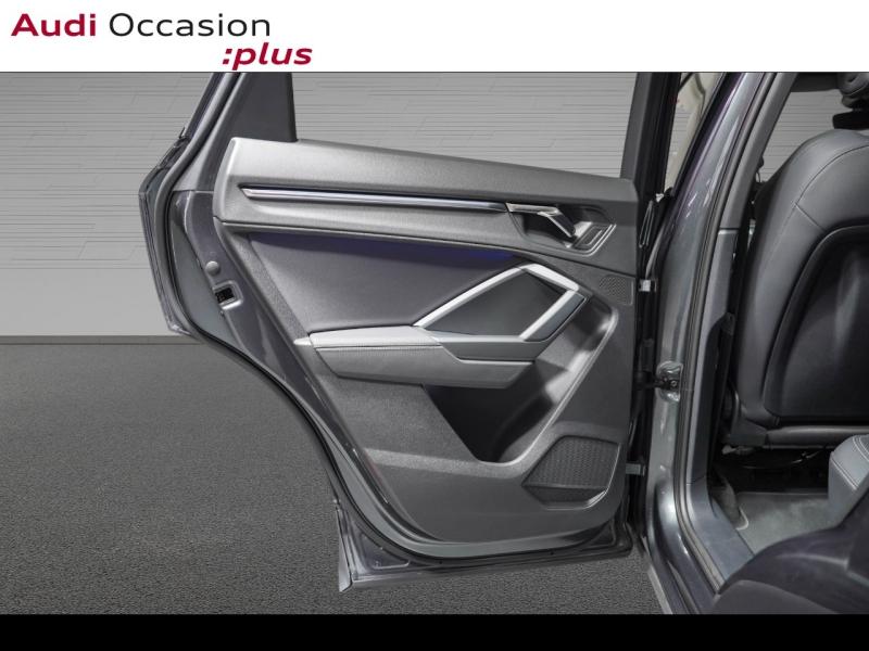 Voitures occasions Audi Q3 S line Paris