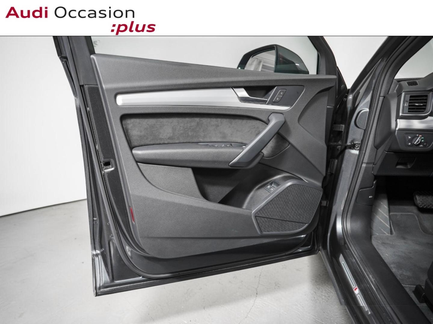 Voitures occasions Audi Q5 S line Paris