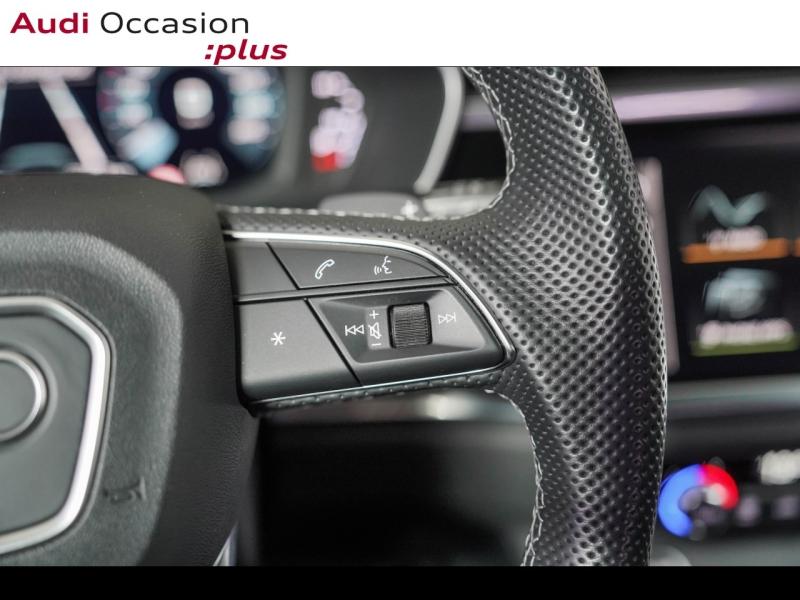 Voitures occasions Audi Q3 S line Paris