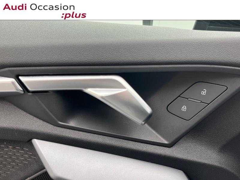 Voitures occasions Audi A3 Berline S line Paris