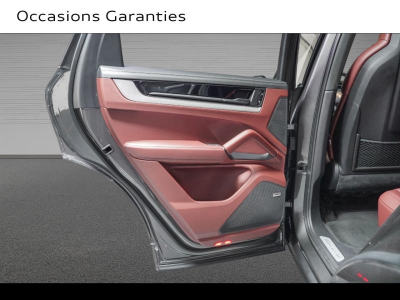 Voitures occasions PORSCHE CAYENNE S E-Hybrid Paris