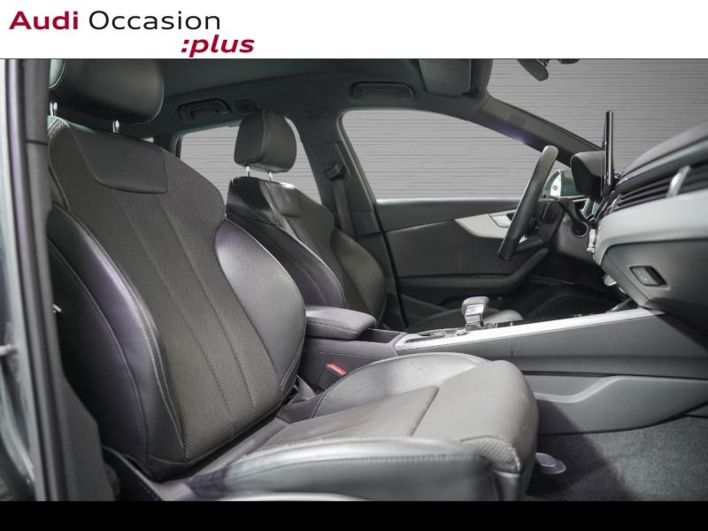 Voitures occasions Audi A4 Avant S line Paris