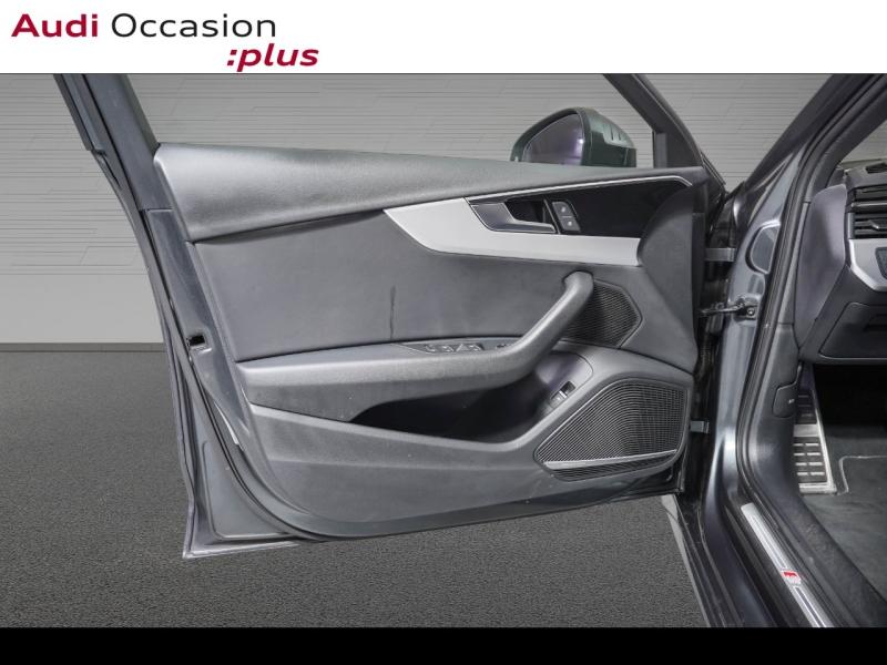 Voitures occasions Audi A4 Avant S line Paris
