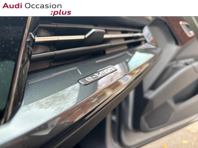 Voitures occasions Audi Q4 e-tron S line Paris