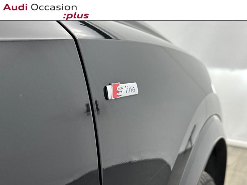 Voitures occasions Audi Q3 Sportback S line Paris