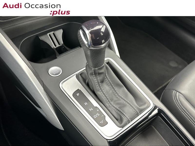 Voitures occasions Audi Q2 S line Paris