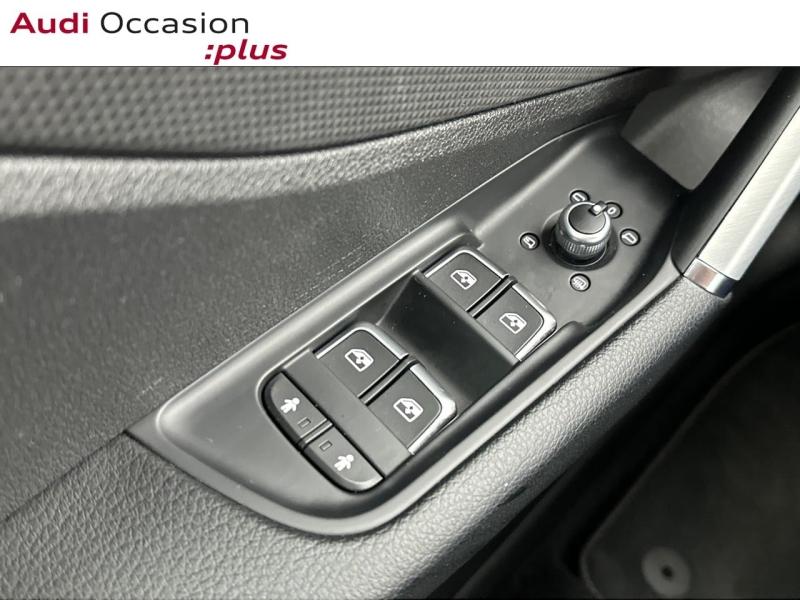 Voitures occasions Audi Q2 S line Paris