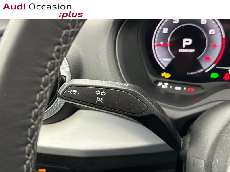 Voitures occasions Audi Q2 S line Paris