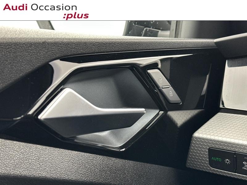 Voitures occasions Audi A1 Sportback S line Paris