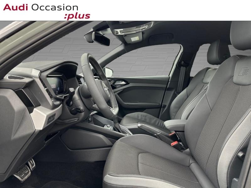 Voitures occasions Audi A1 Sportback S line plus Paris