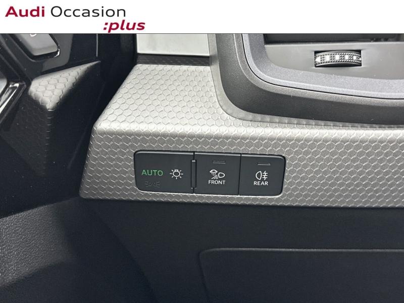 Voitures occasions Audi A1 Sportback S line plus Paris