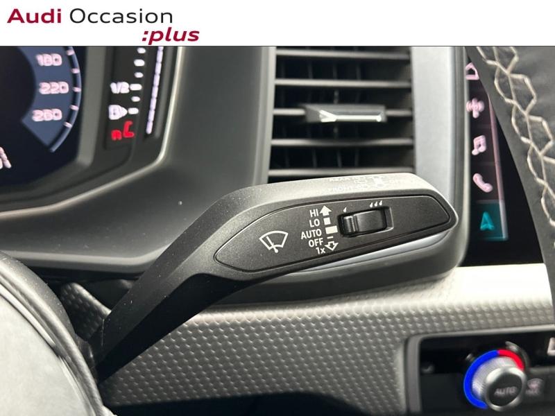 Voitures occasions Audi A1 Sportback S line plus Paris