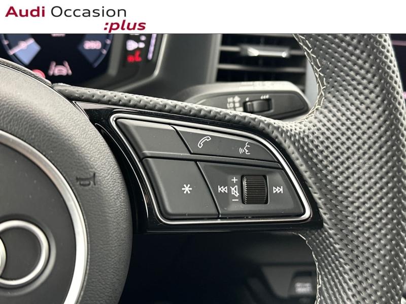 Voitures occasions Audi A1 Sportback S line plus Paris