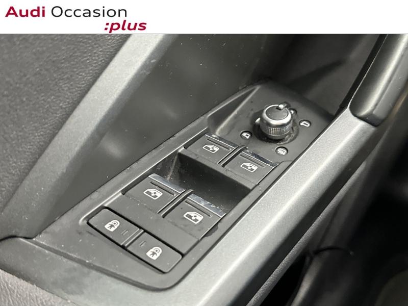 Voitures occasions Audi Q3 Sportback S line Paris