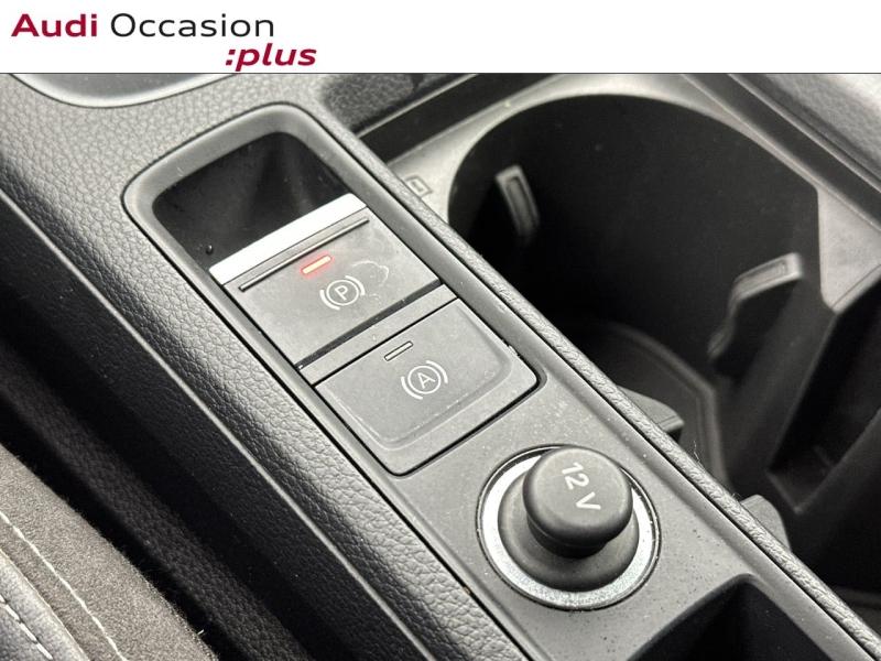 Voitures occasions Audi Q3 Sportback S line Paris