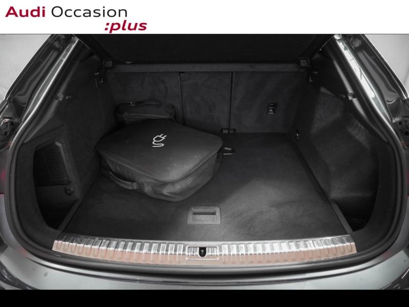 Voitures occasions Audi Q3 Sportback S line Paris