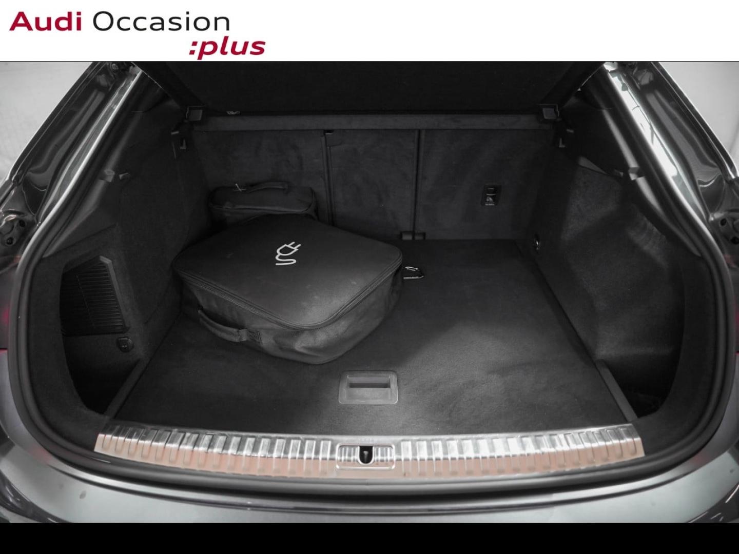 Voitures occasions Audi Q3 Sportback S line Paris