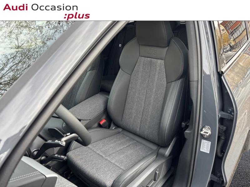 Voitures occasions Audi Q6 e-tron S line Paris
