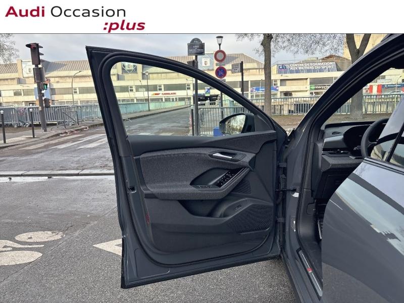 Voitures occasions Audi Q6 e-tron S line Paris
