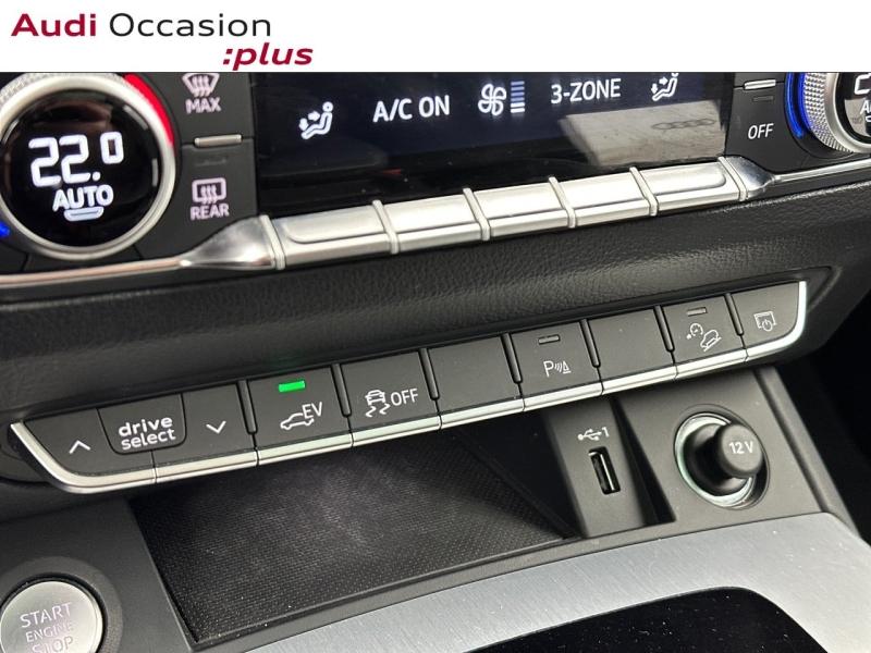 Voitures occasions Audi Q5 S line Paris