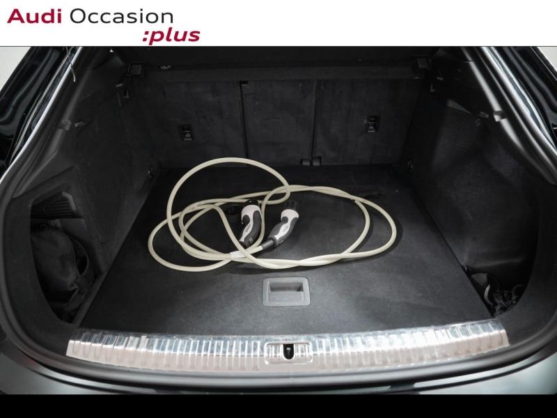 Voitures occasions Audi Q3 Sportback S line Paris