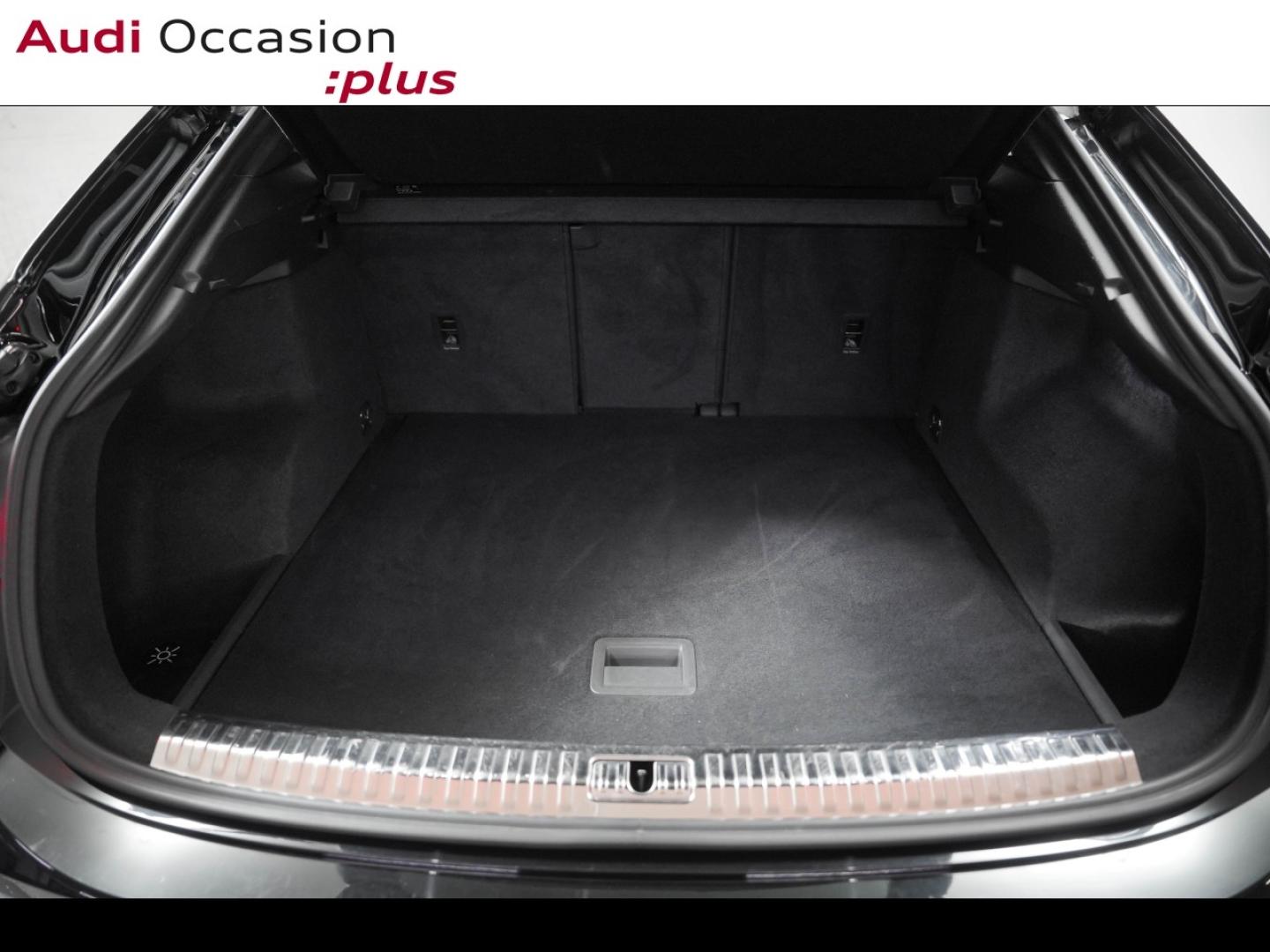 Voitures occasions Audi Q3 Sportback S line Paris