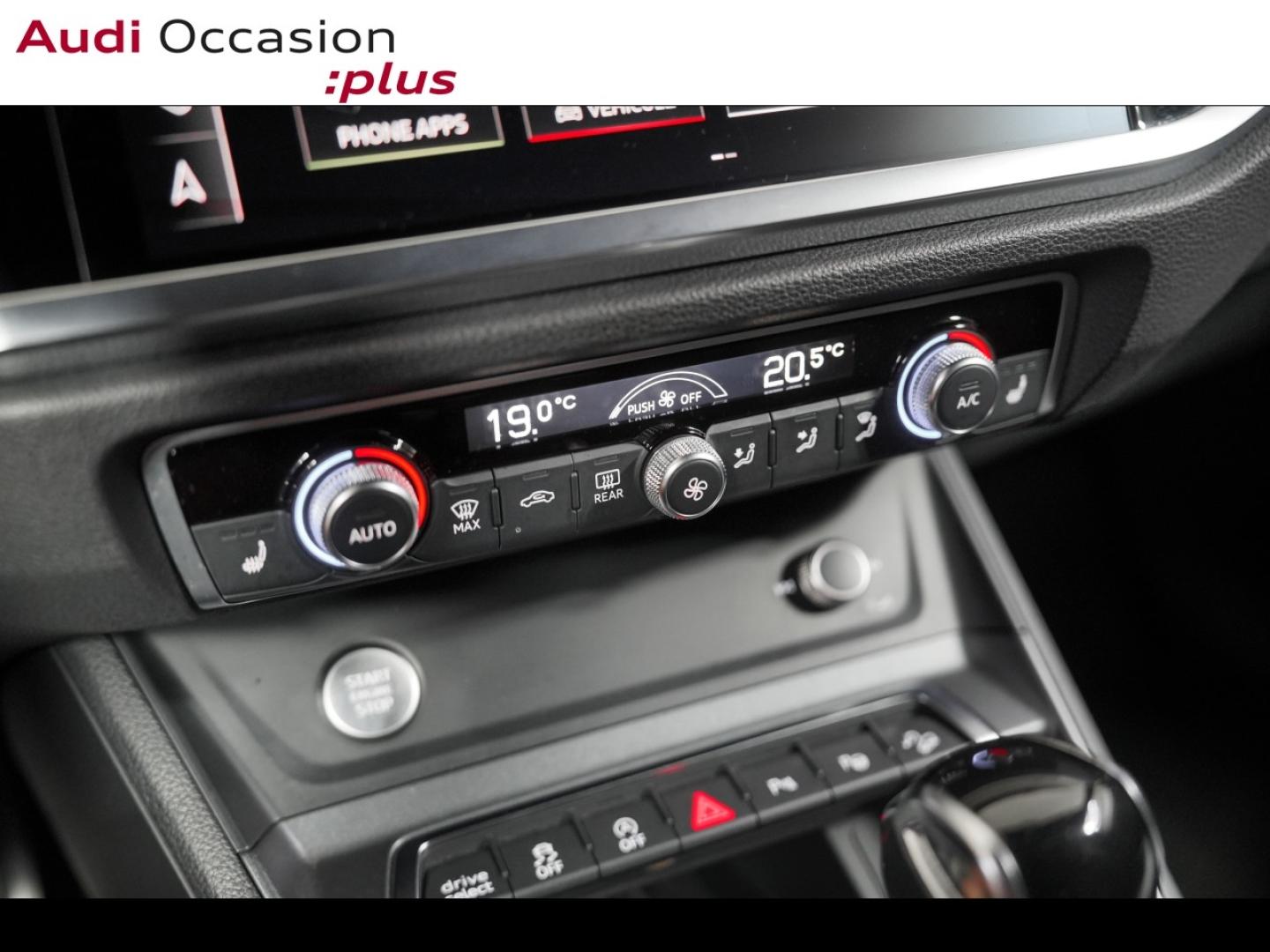 Voitures occasions Audi Q3 Sportback S line Paris