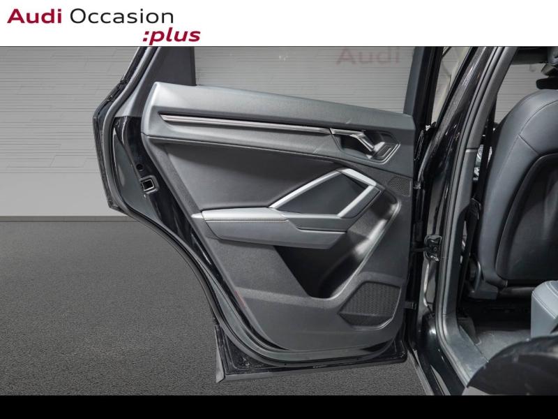 Voitures occasions Audi Q3 S line Paris