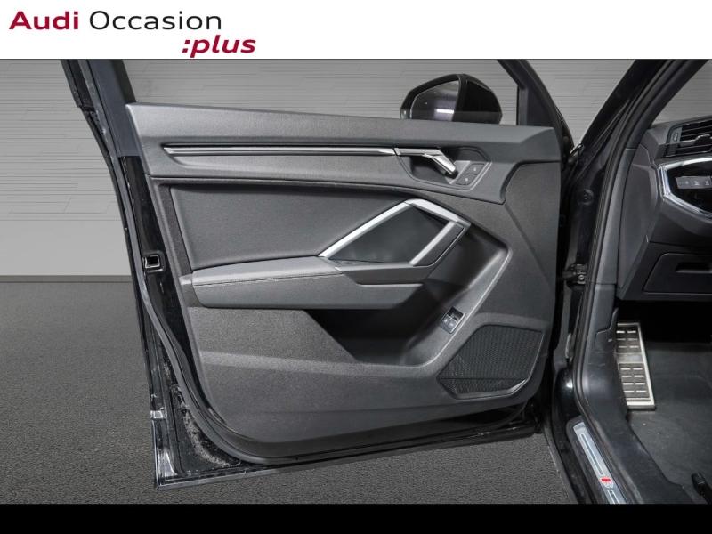Voitures occasions Audi Q3 S line Paris