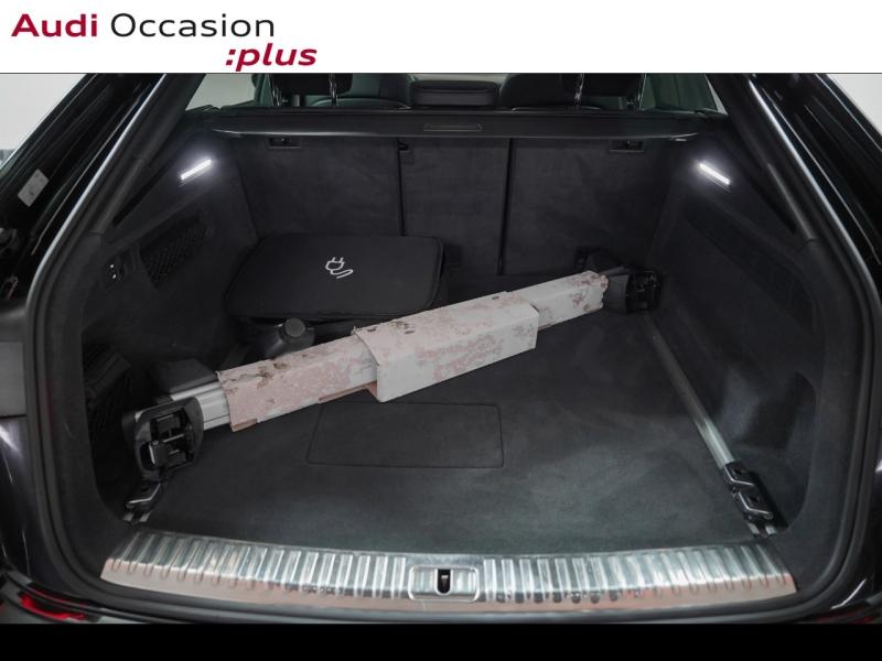 Voitures occasions Audi Q8 Compétition Paris