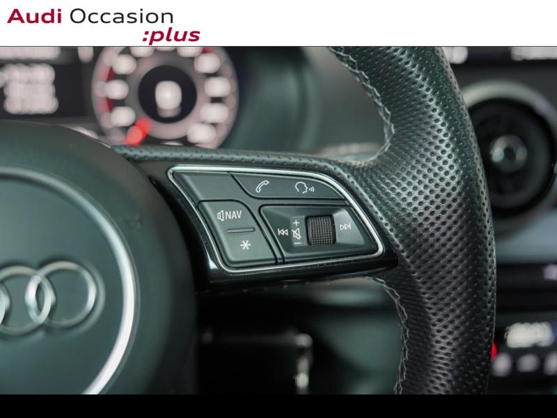 Voitures occasions Audi Q2 S line Plus Paris