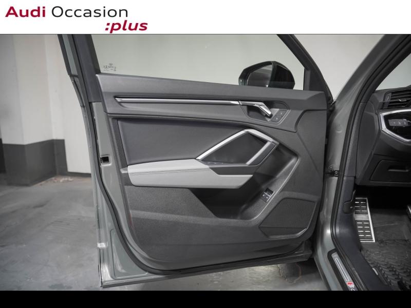 Voitures occasions Audi Q3 S line Paris