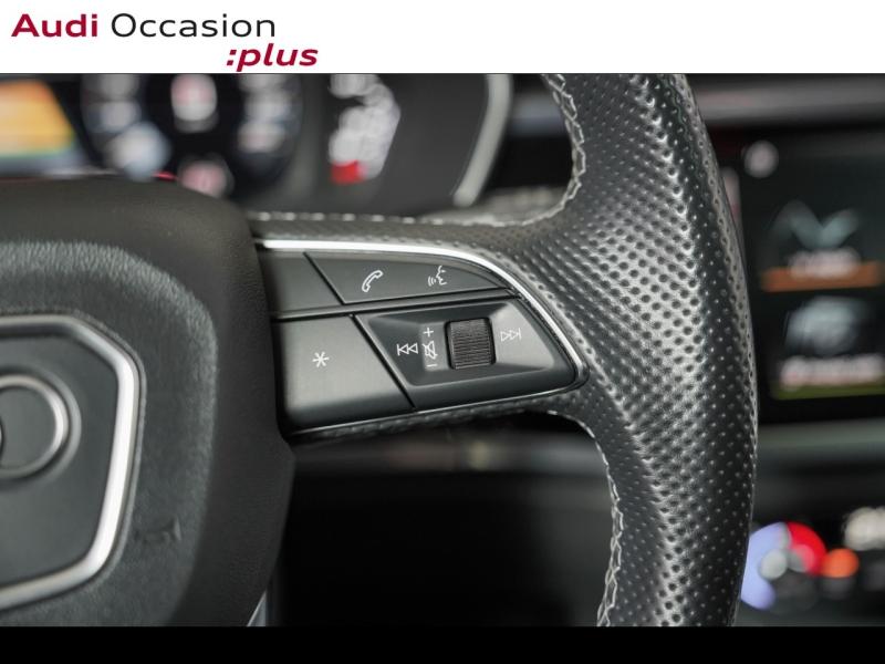 Voitures occasions Audi Q3 S line Paris