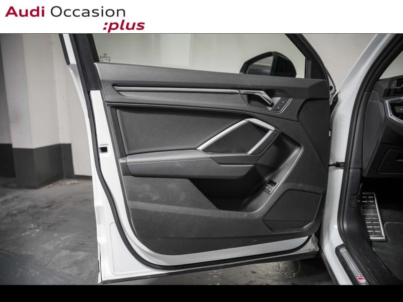 Voitures occasions Audi Q3 Sportback S line Paris