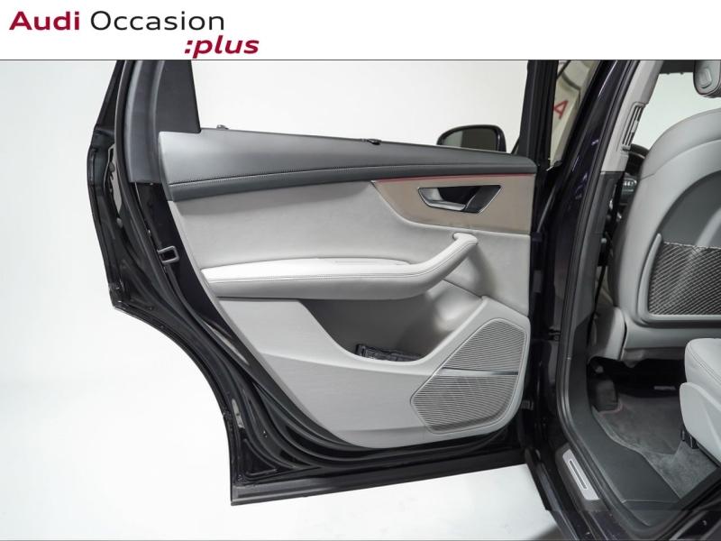 Voitures occasions Audi Q7 S line Paris