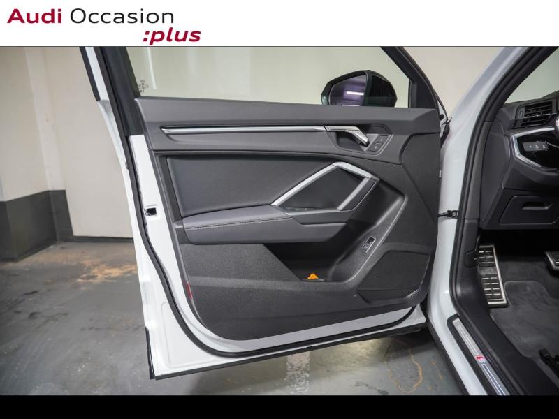 Voitures occasions Audi Q3 S line Paris