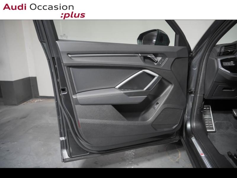 Voitures occasions Audi Q3 Sportback S line Paris