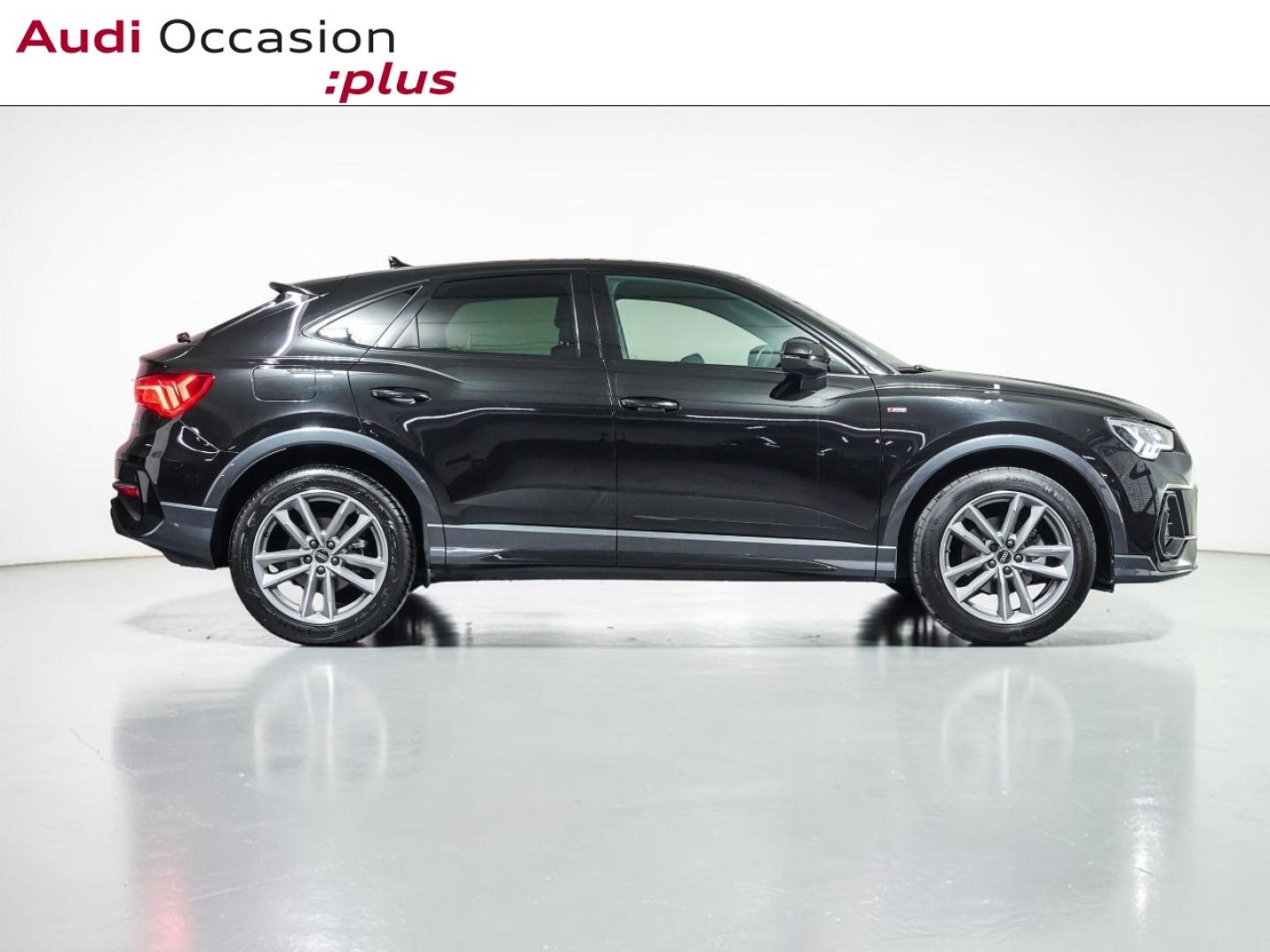 Voitures occasions Audi Q3 Sportback S line Paris