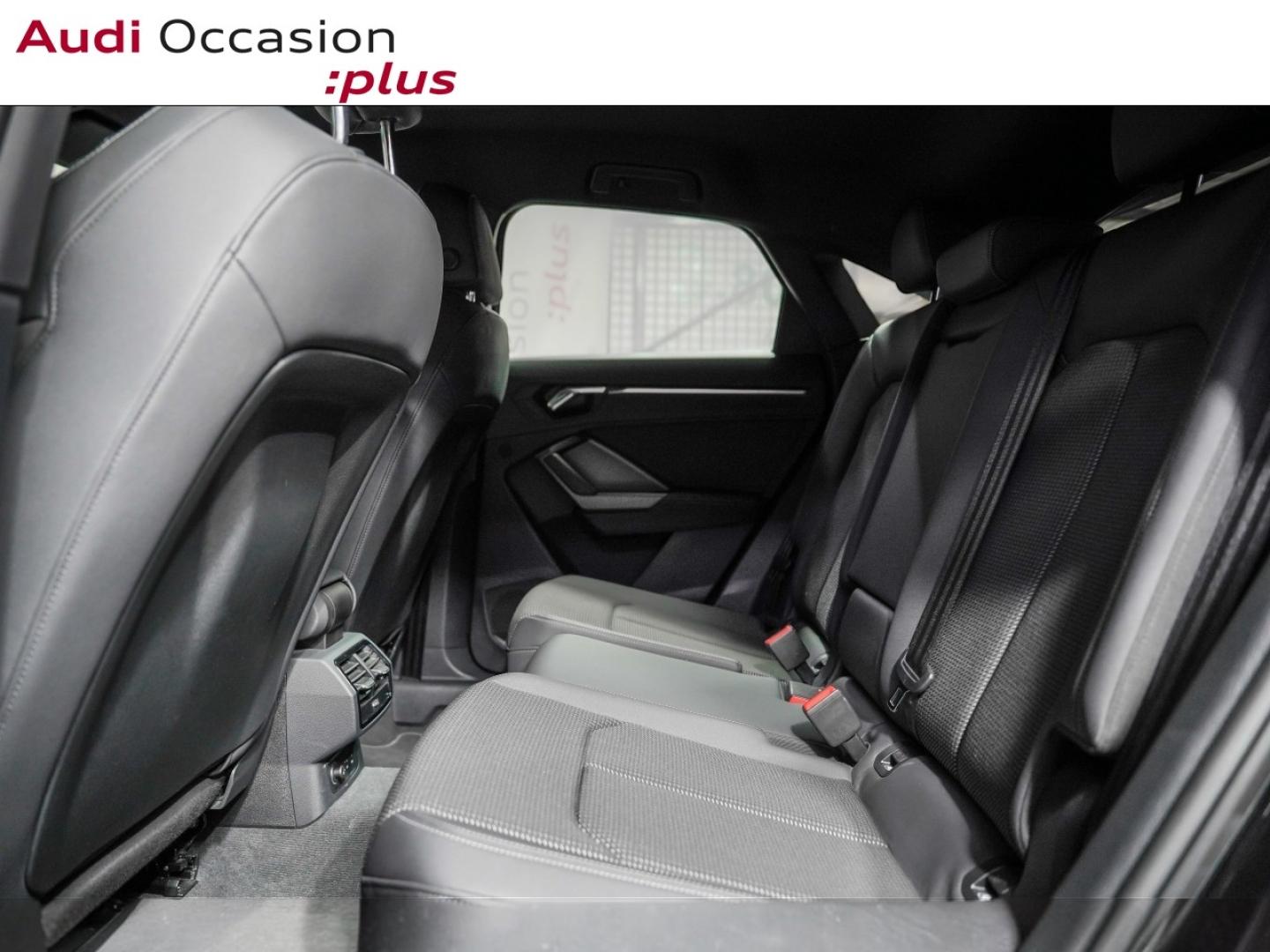 Voitures occasions Audi Q3 Sportback S line Paris