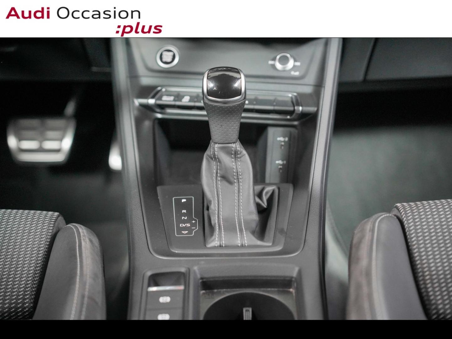 Voitures occasions Audi Q3 Sportback S line Paris