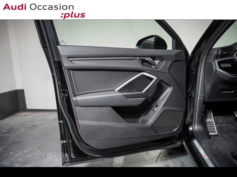 Voitures occasions Audi Q3 Sportback S line Paris