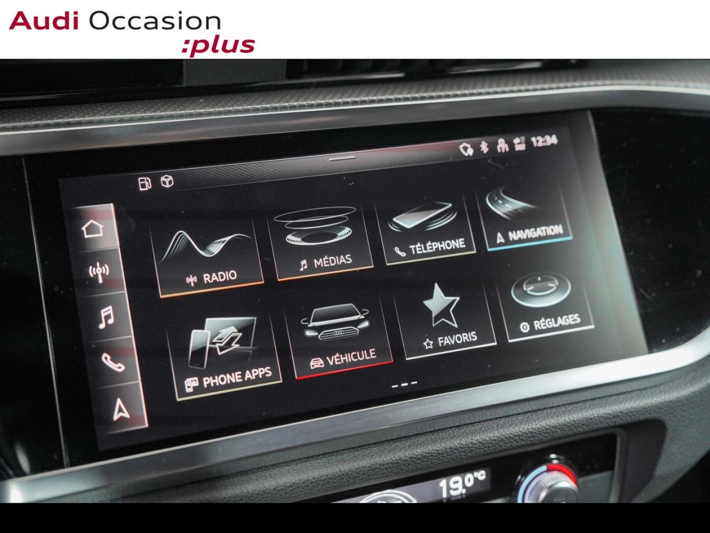 Voitures occasions Audi Q3 Sportback S line Paris