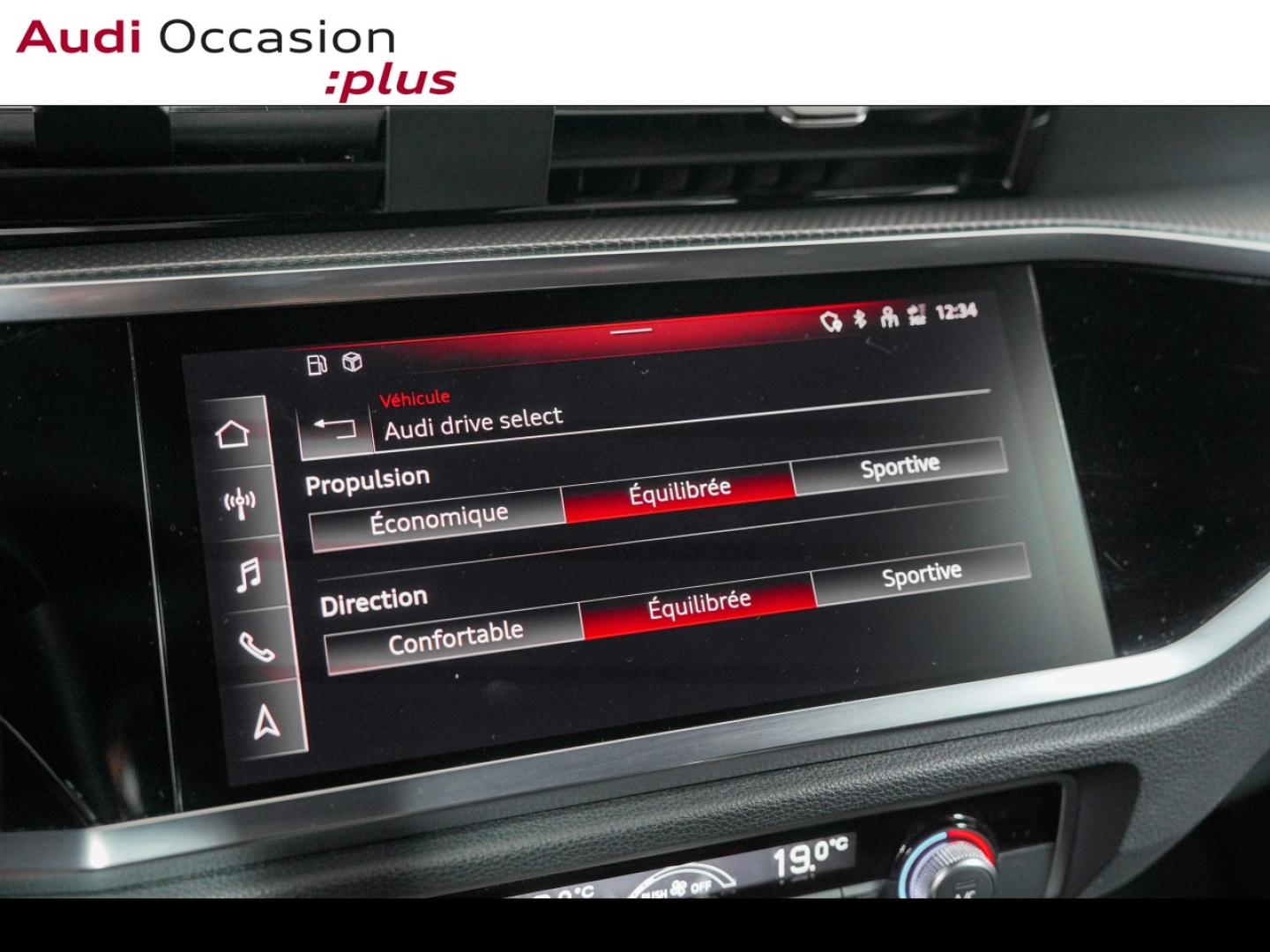 Voitures occasions Audi Q3 Sportback S line Paris