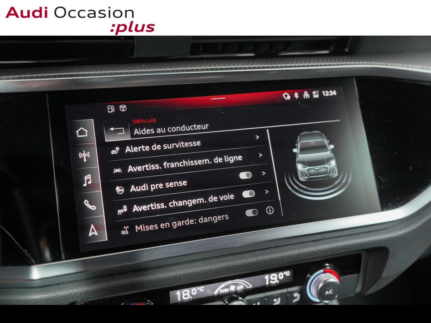 Voitures occasions Audi Q3 Sportback S line Paris