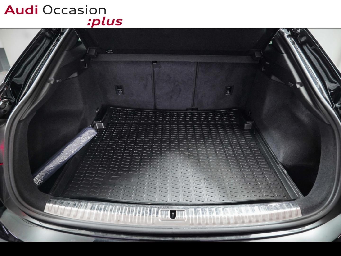 Voitures occasions Audi Q3 Sportback S line Paris