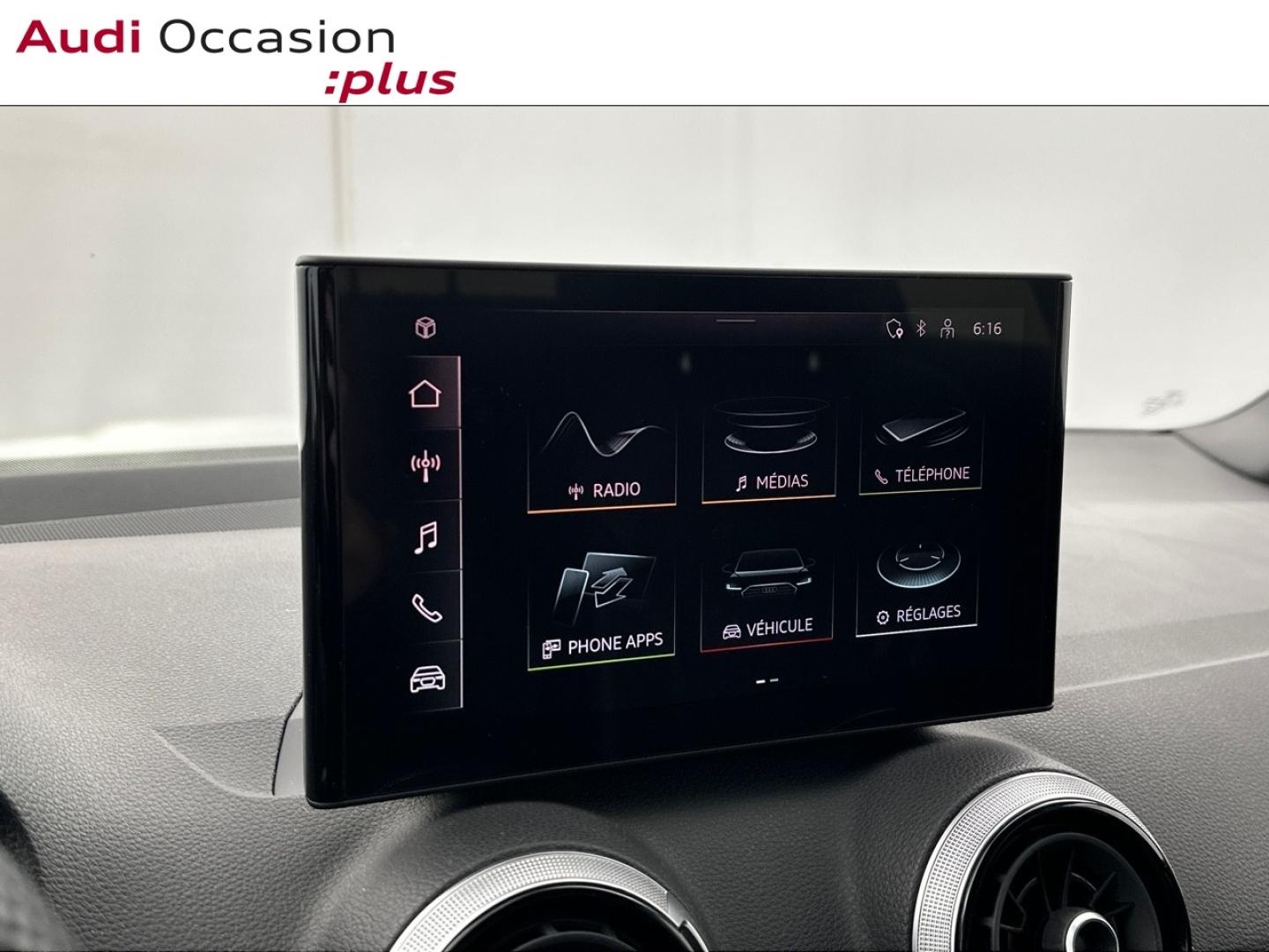 Voitures occasions Audi Q2 S line Paris